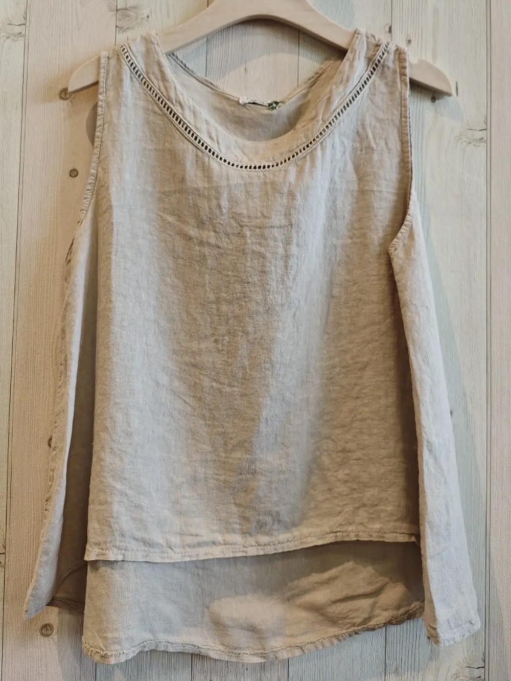 NWT 100% Italian Linen Sleeveless Top Italy beige